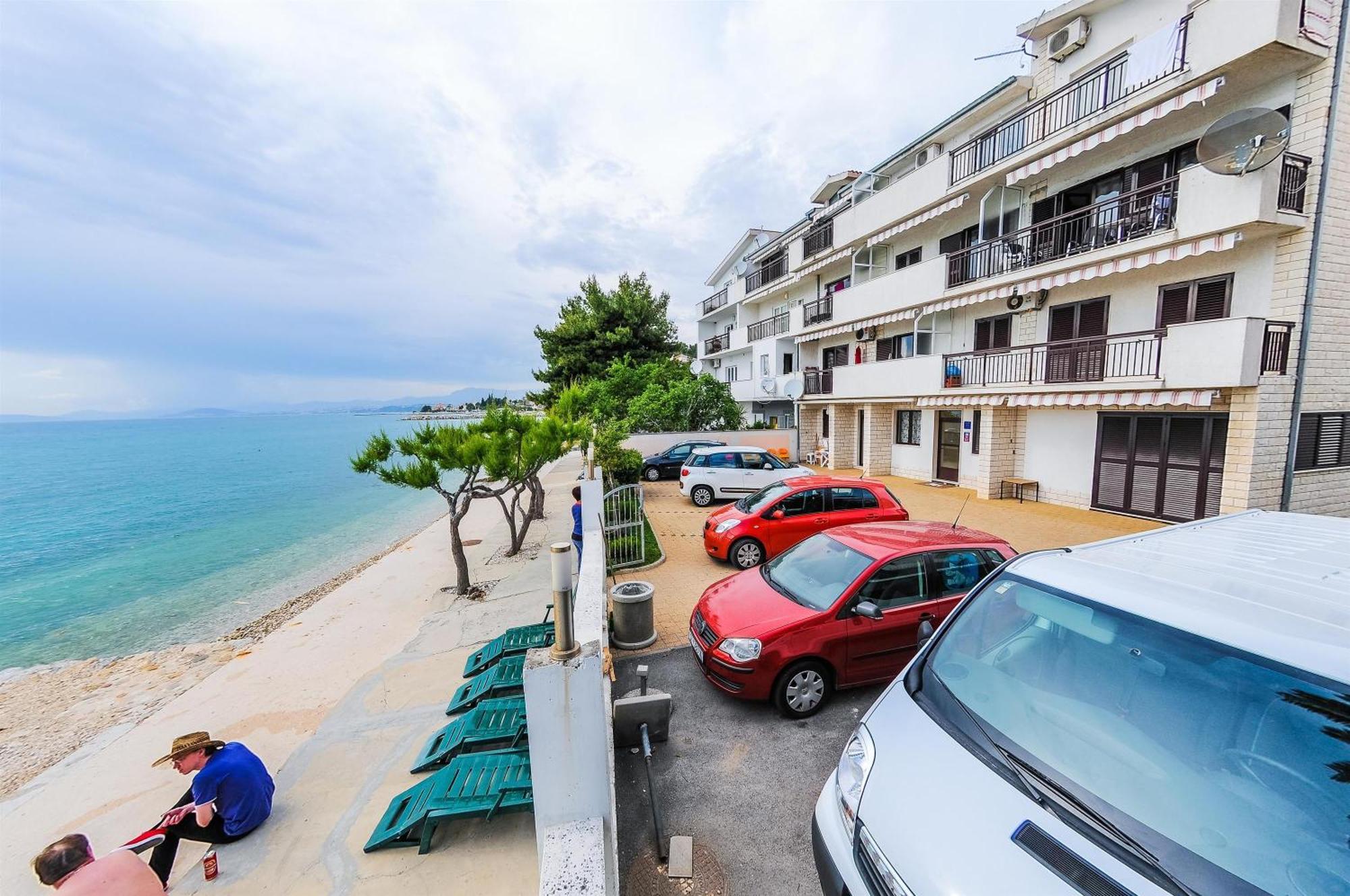 Apartments Marija Petricevic Podstrana Rom bilde