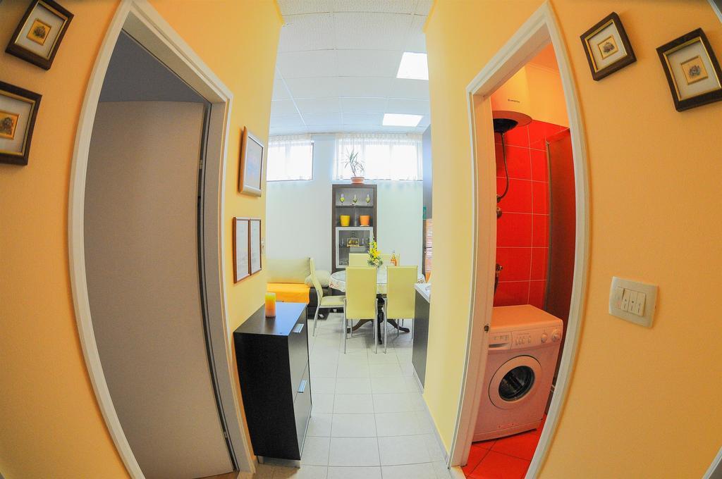 Apartments Marija Petricevic Podstrana Rom bilde