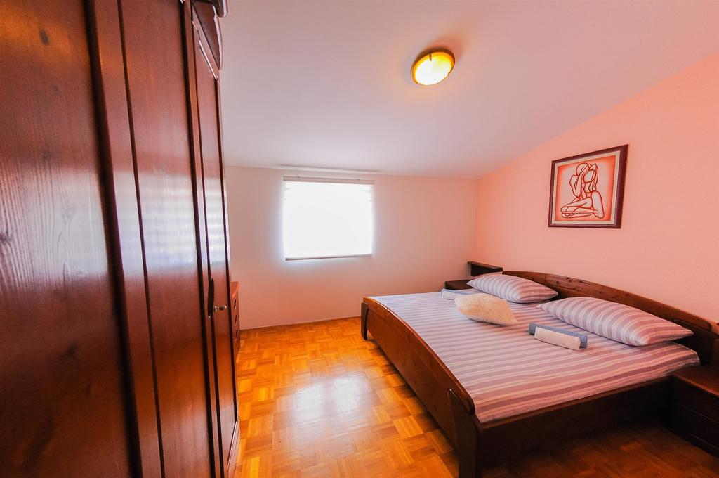 Apartments Marija Petricevic Podstrana Rom bilde